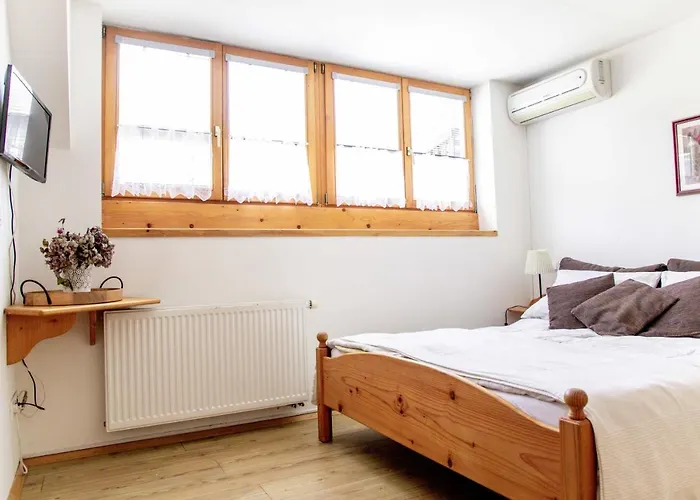 Ana Antloga 아파트 블레드